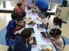 -贝乐少儿英语·全外教(滨江中心)