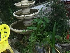 -深圳市大鹏新区华记山海农庄餐厅
