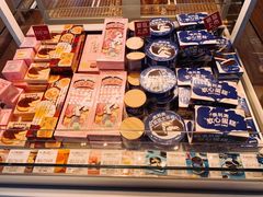 -好利来(高新枫叶广场店)