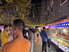 -南湖公园地摊集市