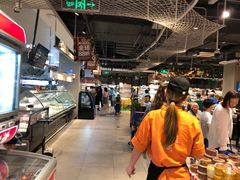 -盒马鲜生(红莲店)