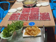 -潮汕牛肉火锅