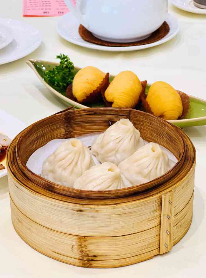 兴悦酒家(保利克洛维店)-"家住的近,环境挺好,疫情期有开放就开始吃.