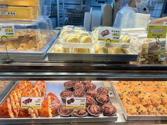 -鲍师傅糕点(江苏路店)