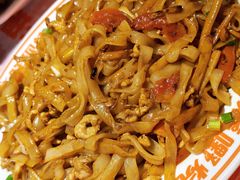 -威记烧嘢·南宁烧烤·超级生牛(绿地店)