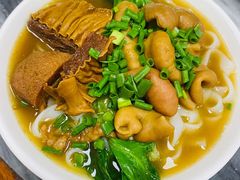 牛腩猪肠河粉-珍珍小食店(西华路店)