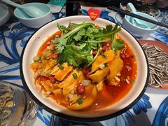 川流不息口水鸡-川流不息·地道川菜·小龙虾(新松江路店)