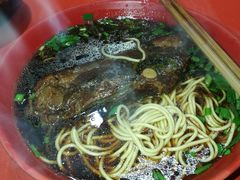 -小龙大肉面馆