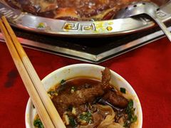 -山城年华老火锅(玉林店)