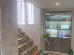 -咪咪专业脱毛连锁机构