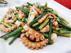 蒜苔八爪鱼-渔民船说·北塘海鲜·天津菜·海肠捞饭(北塘古镇店)