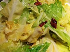 炝炒圆白菜-雲蜀龙阁·金牌水煮鱼(方庄店)