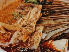 -嘉州叶婆婆钵钵鸡(建设路店)