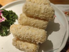 -娜仁图雅蒙古美食村(33小镇店)