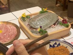 -旧街市鲜货老火锅(大光路店)