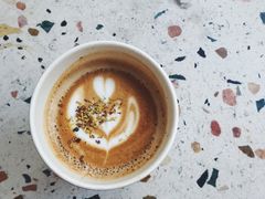 桂花拿铁-Cafe on warm(丹霞店)