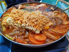 部队锅-李先生的首尔小馆(松江启源广场店)