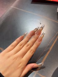 -槿里日式美甲工作室
