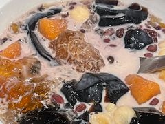 -RUXU入续糖水铺与包(卓悦中心店)