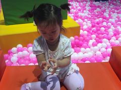 -蒙特利亲子乐园