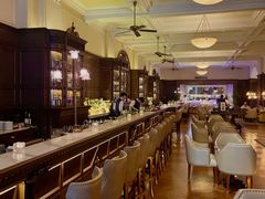 -LONG BAR 廊吧(外滩华尔道夫酒店)