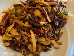-小厨子私房菜·云南美食店