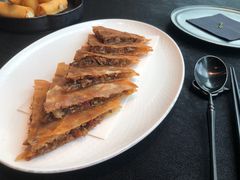 雪花牛肉酥饼-醉东Oriental House(静安嘉里中心店)