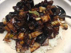 -宏达宴老菜馆(群力第四大道店)