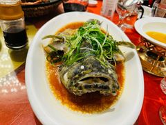 -荣誉海鲜酒楼(海湾店)