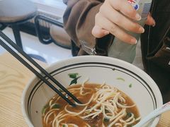 -小马牛肉面·牛骨熬制(南京博物院店)