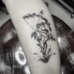 -SNOW TATTOO STUDIO