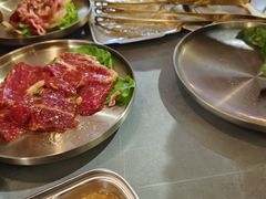 -围炉肉舍丹东海鲜烤肉·烤活鳗(步行街店)