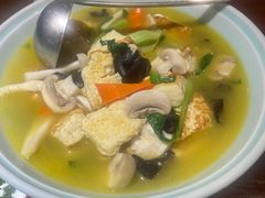 杂菌手工豆腐-涌觅名灶·本地海鲜宁波菜(财富广场店)