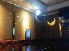 -方糖KTV-PLUS(世茂广场店)