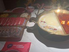 -九鼎轩脆毛肚火锅(三钢里店)