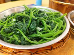 蒜蓉番薯叶-成惠食府(赤岗店)