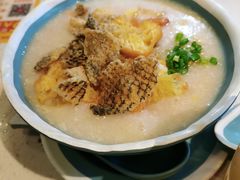 金牌荔湾艇仔粥-华辉拉肠(宝华店)