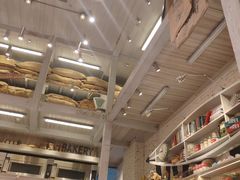 -面包工坊(七彩云南第一城店)