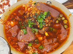 -谢老五跷脚牛肉·非遗传承店