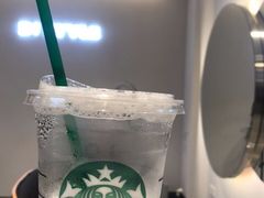 -星巴克(珠海仁恒滨海中心店)