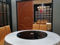 -申阿婆·上海菜·小海鲜(国展店)