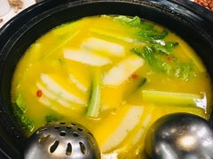 养生板栗鸡-蜀中吴养生板栗鸡(会展店)