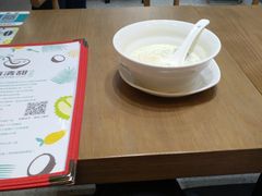 大堂-遇见甜品站(魁奇店)