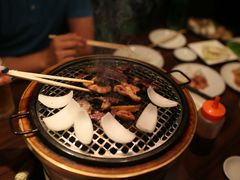 -焼肉まんぐう