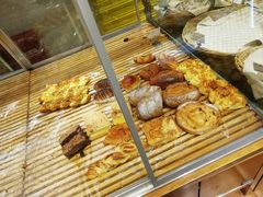 -苹果花园(龙漕路店)