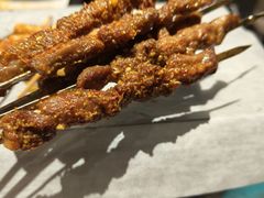 -卞二小串·鹤岗烧烤·坑烤(永定路店)