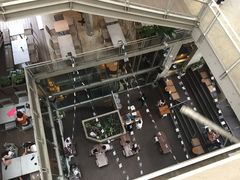 -ROAST coffee & eatery