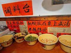 -柳州肥姨妈大骨螺蛳粉(双阳路店)