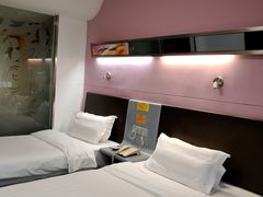 -莫泰酒店(厦门万象城火车站地铁站店)