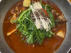 -喇喇排骨火锅·传统韩式脊骨汤(望京西园总店)